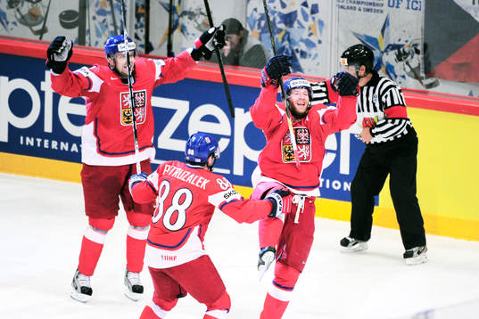 1-2 från Jiri Novotny, Tjeckien, glädje, jubel
