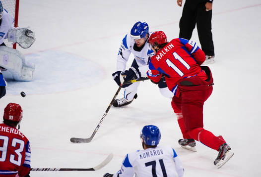 Yevgeni Malkin, Ryssland, skjuter in 2-1-målet