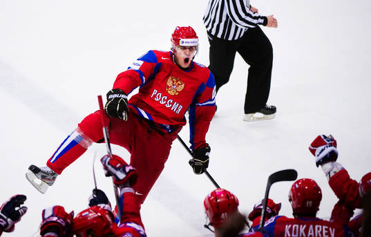 Yevgeni Malkin, Ryssland, jublar