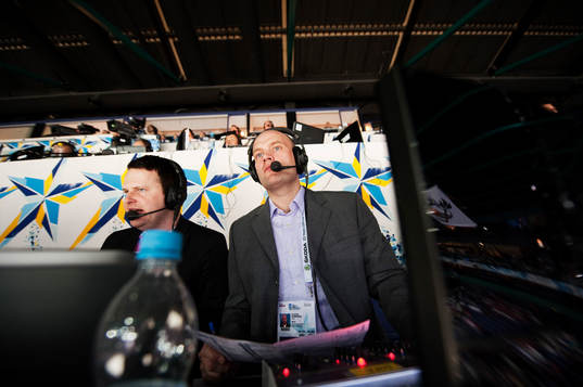 Fredrik Norrena är expertkommentator i finska tv-kanalen