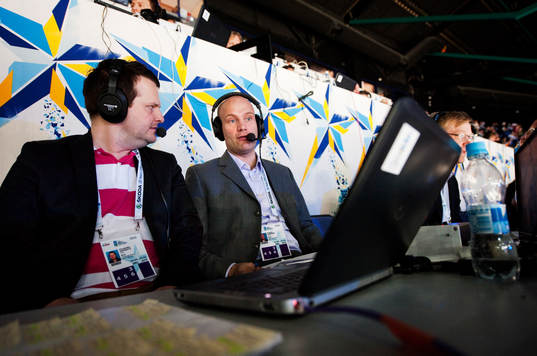Fredrik Norrena är expertkommentator i finska tv-kanalen