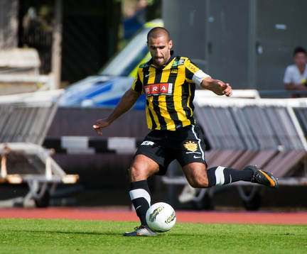 Mohammed Ali Khan, Häcken