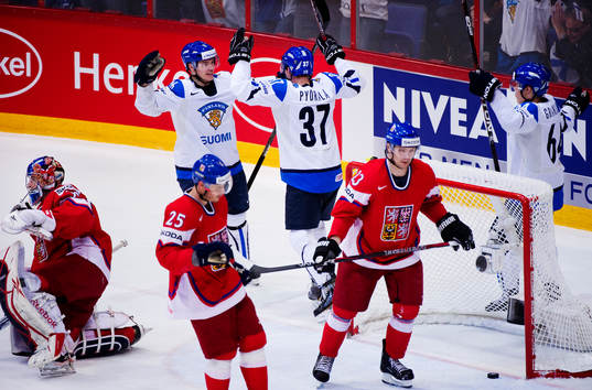 Mika Pyörälä, Finland, jubel