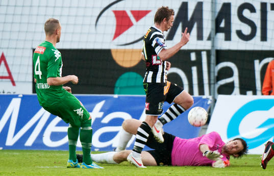 Fredrik Olsson, Landskrona, gör 4-1
