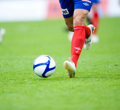 Fot, boll, fotboll, gräs, gräsmatta