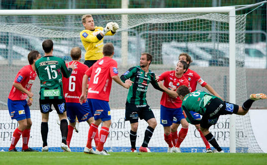 Klungspel, inlägg, Alexander Nadj, målvakt, Öster,