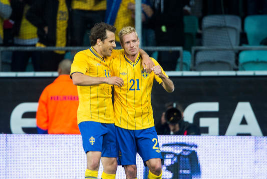 Christian Wilhelmsson, Sverige, jubel med Tobias Hysén