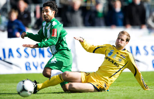 Sebastian Castro-Tello, Hammarby, nära avgöra i
