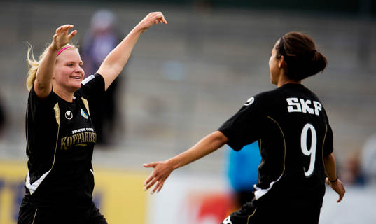 Bläddra bland fler bilder av Fotboll, damallsvenskan, LDB Malmö - Göteborg