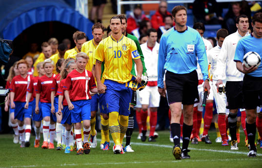 Zlatan Ibrahimovic, Sverige. Inmarsch, spelarentré