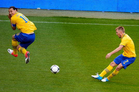 Zlatan Ibrahimovic, Sebastian Larsson, Sverige
