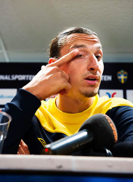 Zlatan Ibrahimovic, Sverigre
