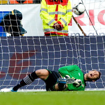 1-1, Andreas Isaksson, målvakt, Sverige