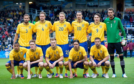 Startelva, bak frv, Olof Mellberg, Andreas Granqvist, Ola