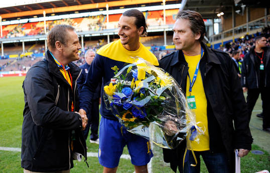 Zlatan Ibrahimovic, Sverige får pris som matchens lirare