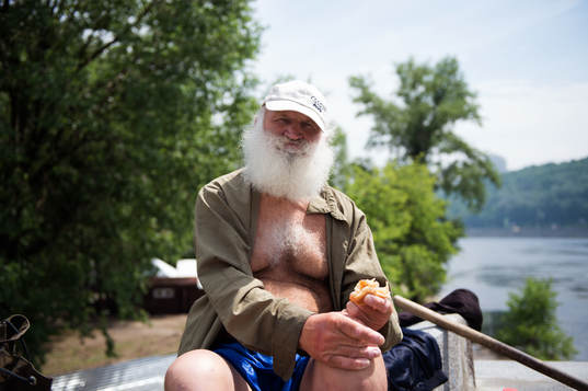 Camp Sweden, ukrainsk man