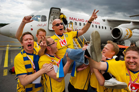 Fotboll, EM, Svenska Spel anordnar resa till fotbolls-EM i