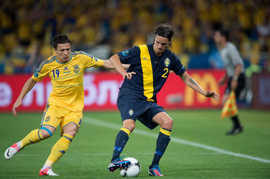Yevhen Konoplyanka, Ukraina och Mikael Lustig, Sverige