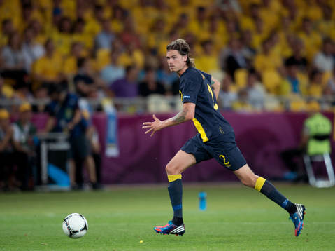 Mikael Lustig, Sverige