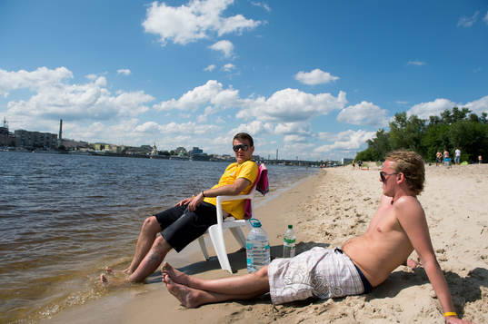 Svenskar softar på Camp Sweden dagen