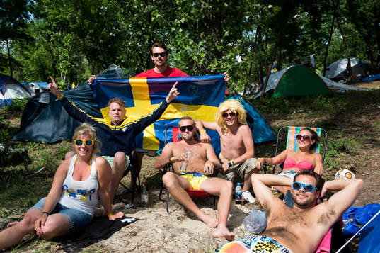 Svenskar softar på Camp Sweden dagen
