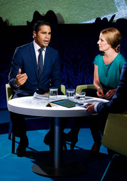 Daniel Nannskog och Johanna Frändén, expertkommentatorer