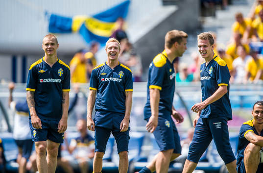 Öppen träning för de svenska fansen på Dynamo Stadion.