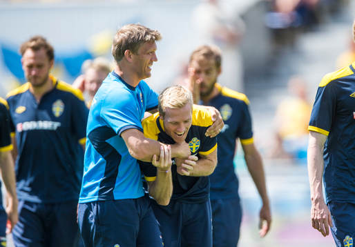 Öppen träning för de svenska fansen på Dynamo Stadion.