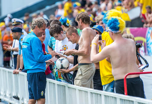 Öppen träning för de svenska fansen på Dynamo Stadion.