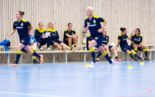 Fystest, Första gruppen tittar på när andra gruppen