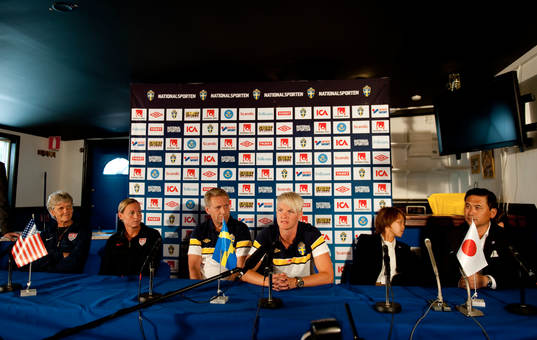 Pia Sundhage, Förbundskapten, USA, Christie Rampone, USA,
