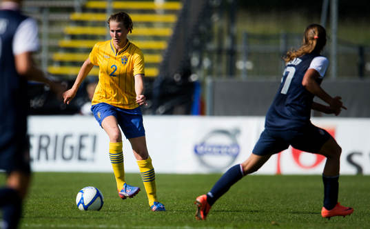 Emma Berglund, Sverige