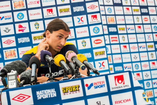 Presskonferens med Zlatan Ibrahimovic