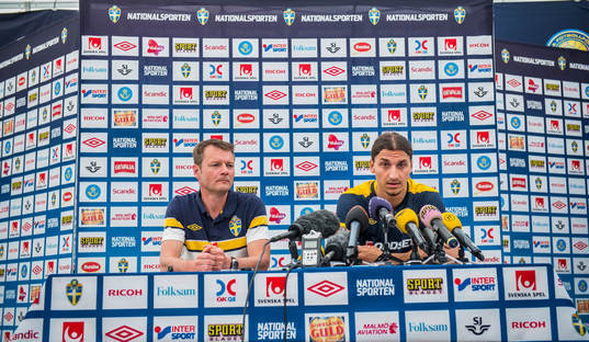 Presskonferens med Zlatan Ibrahimovic