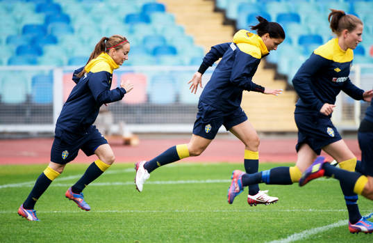 Kosovare Asllani