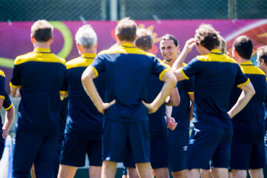 Sveriges sista träning i EM. Zlatan Ibrahimovic