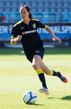 Lotta Schelin, Sverige