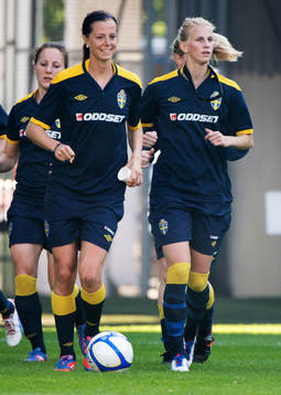 Lotta Schelin och Sofia Jakobsson
