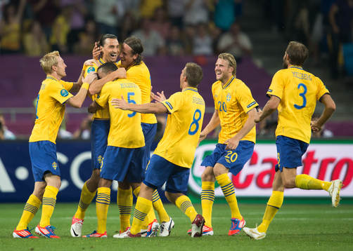 Zlatan Ibrahimovic, Sverige, gör 1-0, jubel