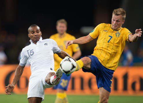 Florent Malouda, Frankrike, Sebastian Larsson, Sverige