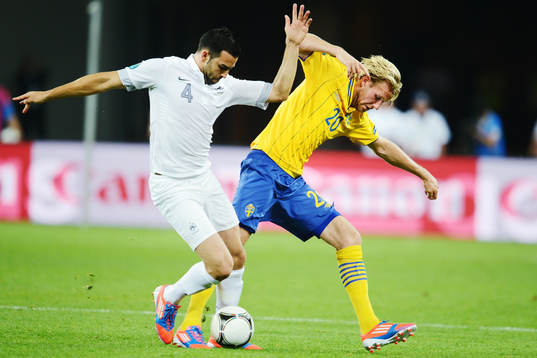 Adil Rami, Frankrike, och Ola Toivonen, Sverige