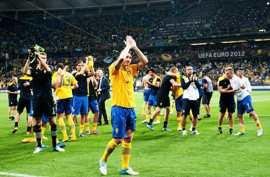 Kim Källström, Sverige, tackar de svenska fansen på