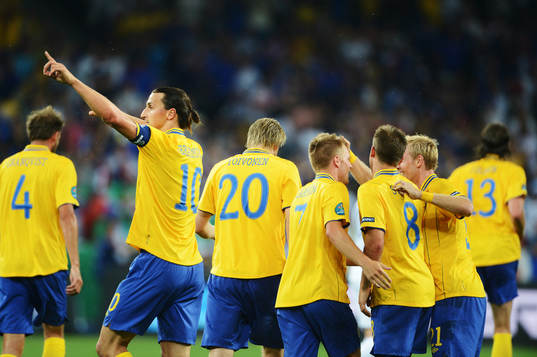 Zlatan Ibrahimovic, Sverige, jublar