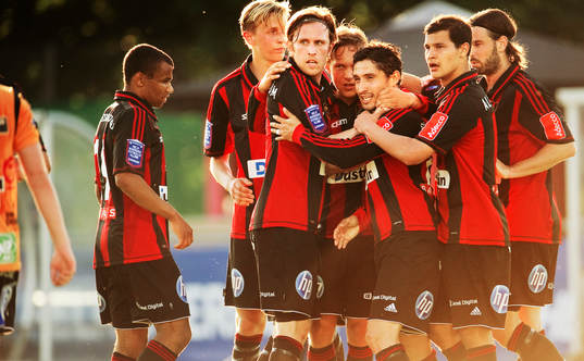 Pablo Pinones Arce, Brommapojkarna, gratuleras till sitt