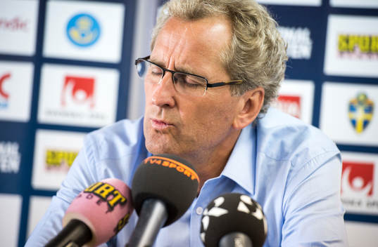 Bläddra bland fler bilder av Fotboll, EM 2012, Sverige A, Presskonferens