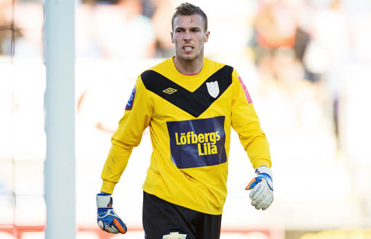 Robin Malmkvist, målvakt, Assyriska, depp
