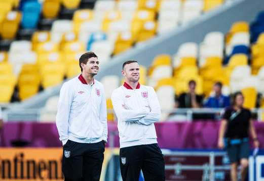 Steven Gerrard och Wayne Rooney