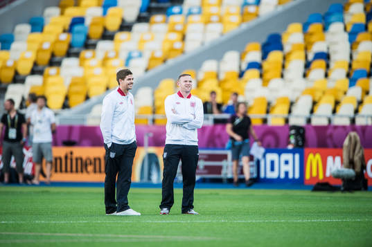 Steven Gerrard och Wayne Rooney