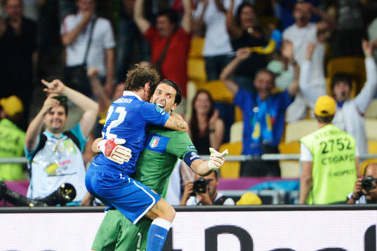 Gianluigi Buffon, målvakt, glädje jubel efer segern
