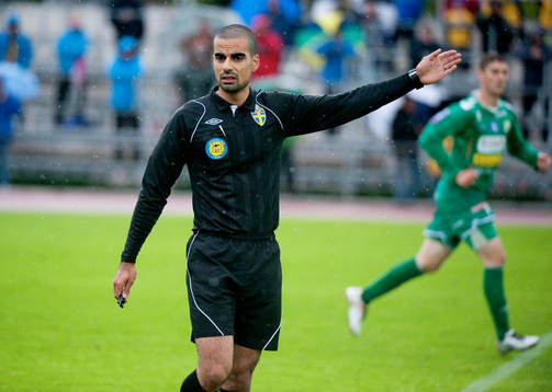 Mohammed Al-Hakim, Domare